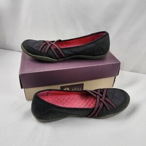 Clarks Haley Toucan Black Hot Pink Nubuck Athleisure Flats Slip On Shoes 8 Med